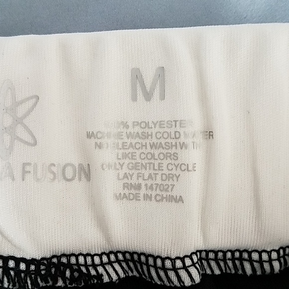 NWTS FORMOSA FUSION ATLETIC PANTS. MEDIUM - Picture 3 of 5